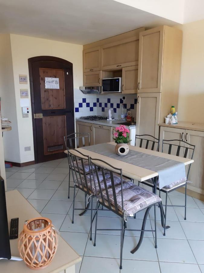 Appartamento Panoramico Calarossa Sardegna Isola Rossa Exterior photo